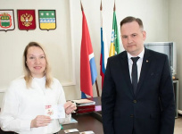 Воспитатель года в Завитинске с золотым знаком ГТО: пример для детей и коллег