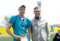 Один из самых «пожилых» участников чемпионата Амурской области по легкой атлетике выиграл забег на 800 метров.