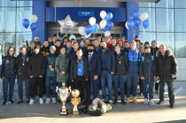 Команда «Динамо-Благовещенск» привезла в Приамурье главный трофей «Кожаного мяча»