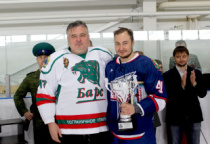 Благовещенский «Темп» выиграл хоккейный турнир посвященный Дню пограничника