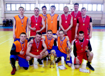 Баскетбольный турнир среди мужских команд, посвященный памяти Михаила Бамбурова, прошел в Шимановске