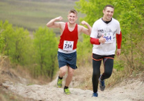 Сто спортсменов пробегут трейлраннинг (trail running) по сопкам в Моховой пади