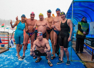 Два десятка медалей завоевали амурчане на международном чемпионате по зимнему плаванию