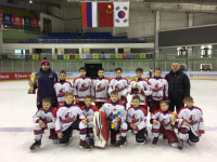 Золотые и серебряные медали завоевали юные амурские хоккеисты на Международном турнире в Китае