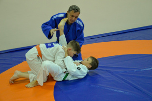 Памятка для родителей: что нужно знать, записывая ребенка в спортивную секцию