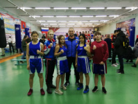 Пять из пяти: амурские девушки-боксеры удачно выступили на ДФО