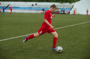 Футбольный клуб «Благовещенск» одержал разгромную победу в матче с земляками из Белогорска
